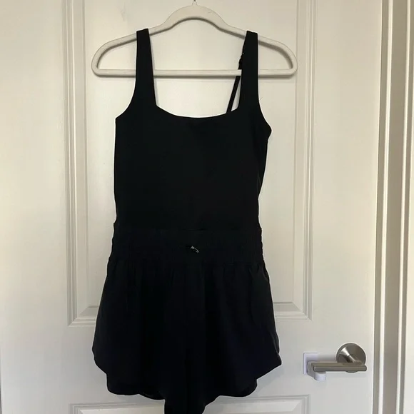 Abercrombie & Fitch YPB SculptLUX Hybrid Flyaway Romper - Picture 4 of 6
